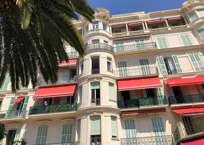Appartement 4 pers à Menton, 60 m² - FR-1-196-378