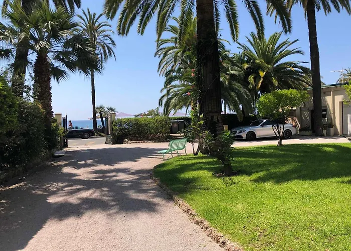 4 Pers A Menton, 60 M² - Fr-1-196-378 Apartment *